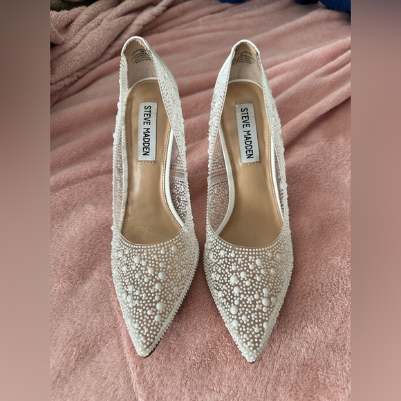 Steve Madden Thrive Pearl Clear Heels | size 6 - Picture 1 of 6